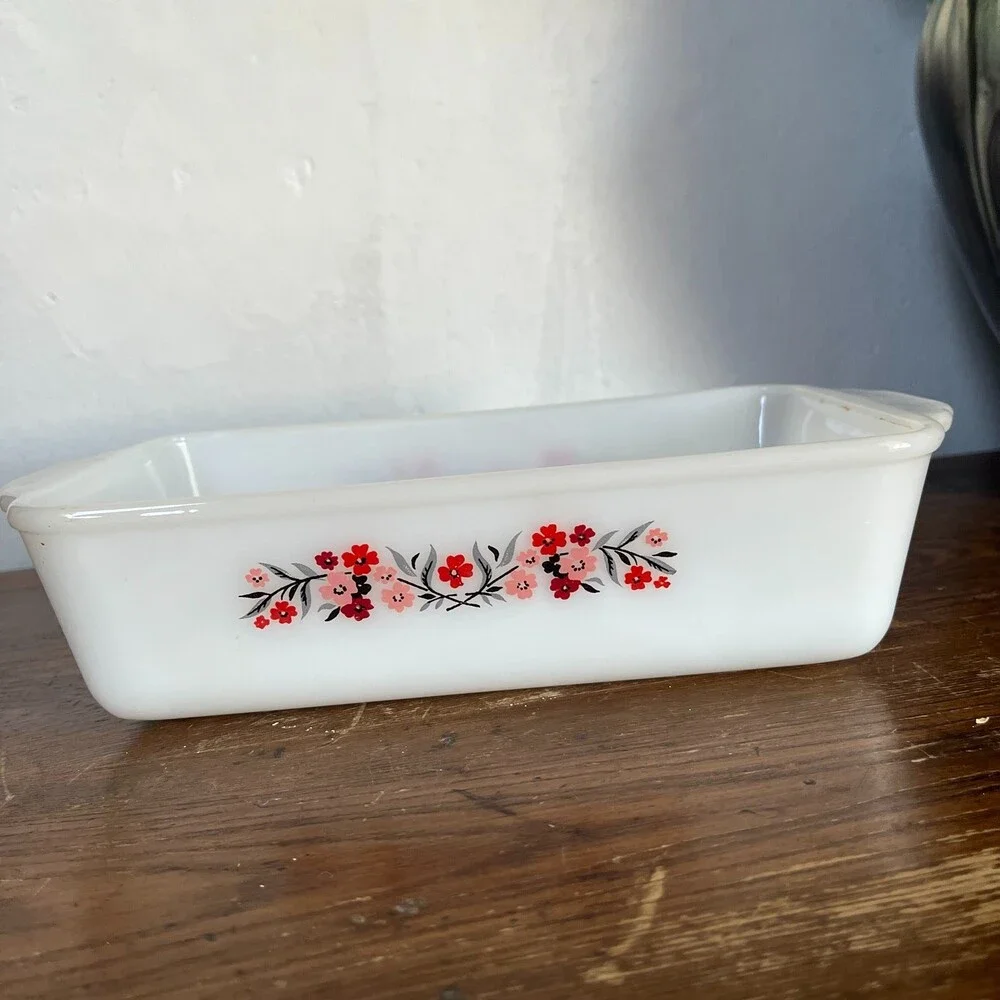 VTG Fire King Primrose Milk Glass Bread Loaf Pan 409 Baking Dish 1 Qt Floral USA